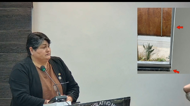 Vereadora Rosamira Karsten aponta falhas em reforma de escola