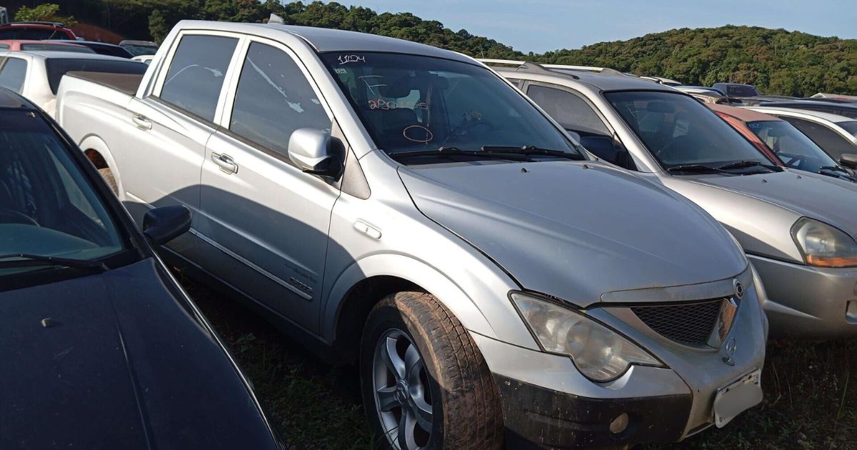 Leilão do Detran tem carros a partir de R$ 3,4 mil no Norte de SC; confira