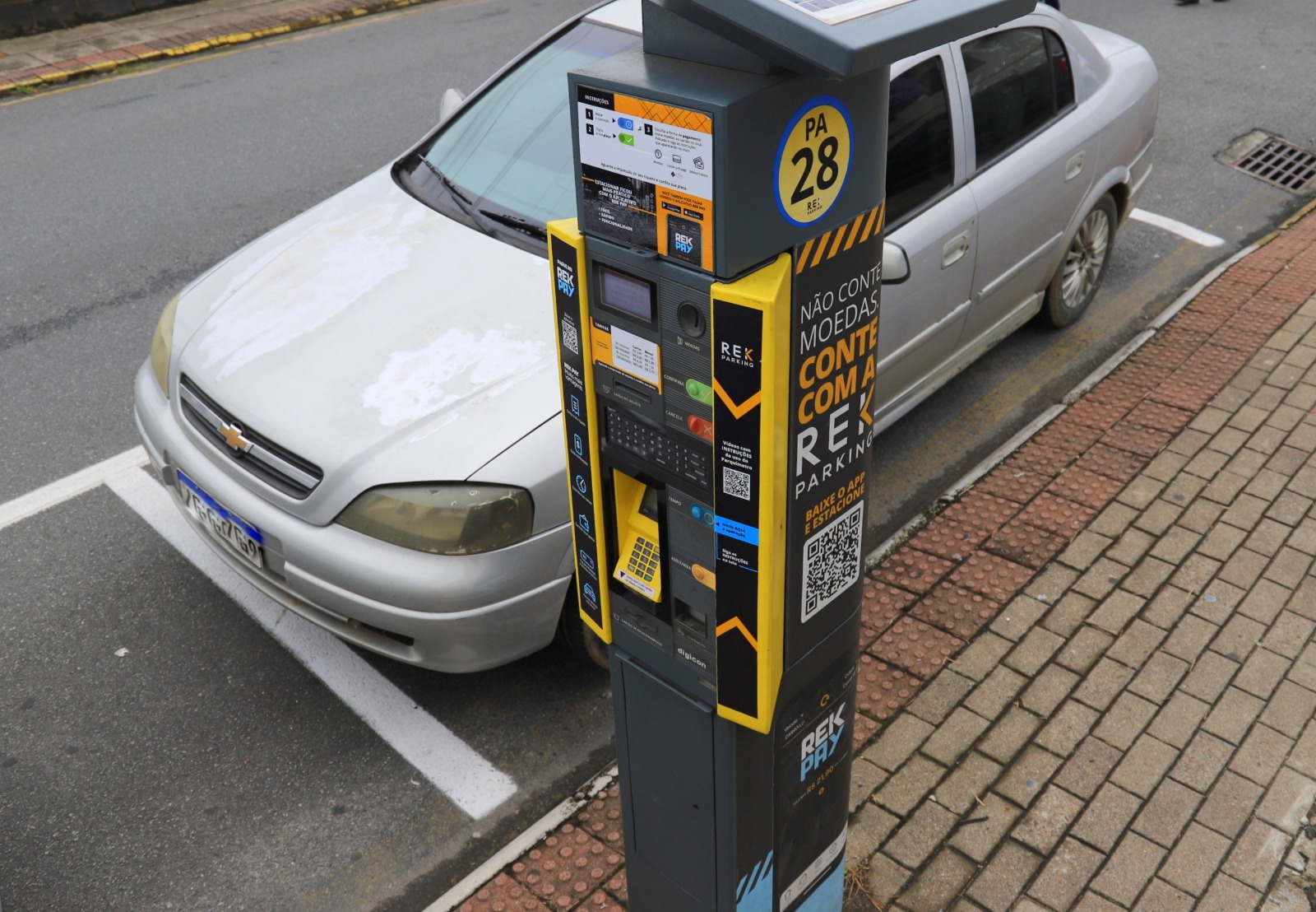 Fim da multa automática: nova regra para estacionamento pago entra em vigor dia 21