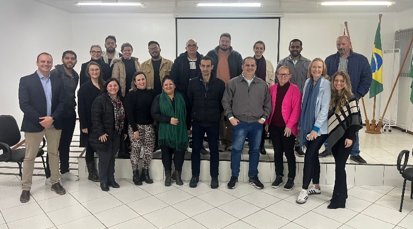 Schroeder inicia programa de cuidados psicológicos na Secretaria de Saúde