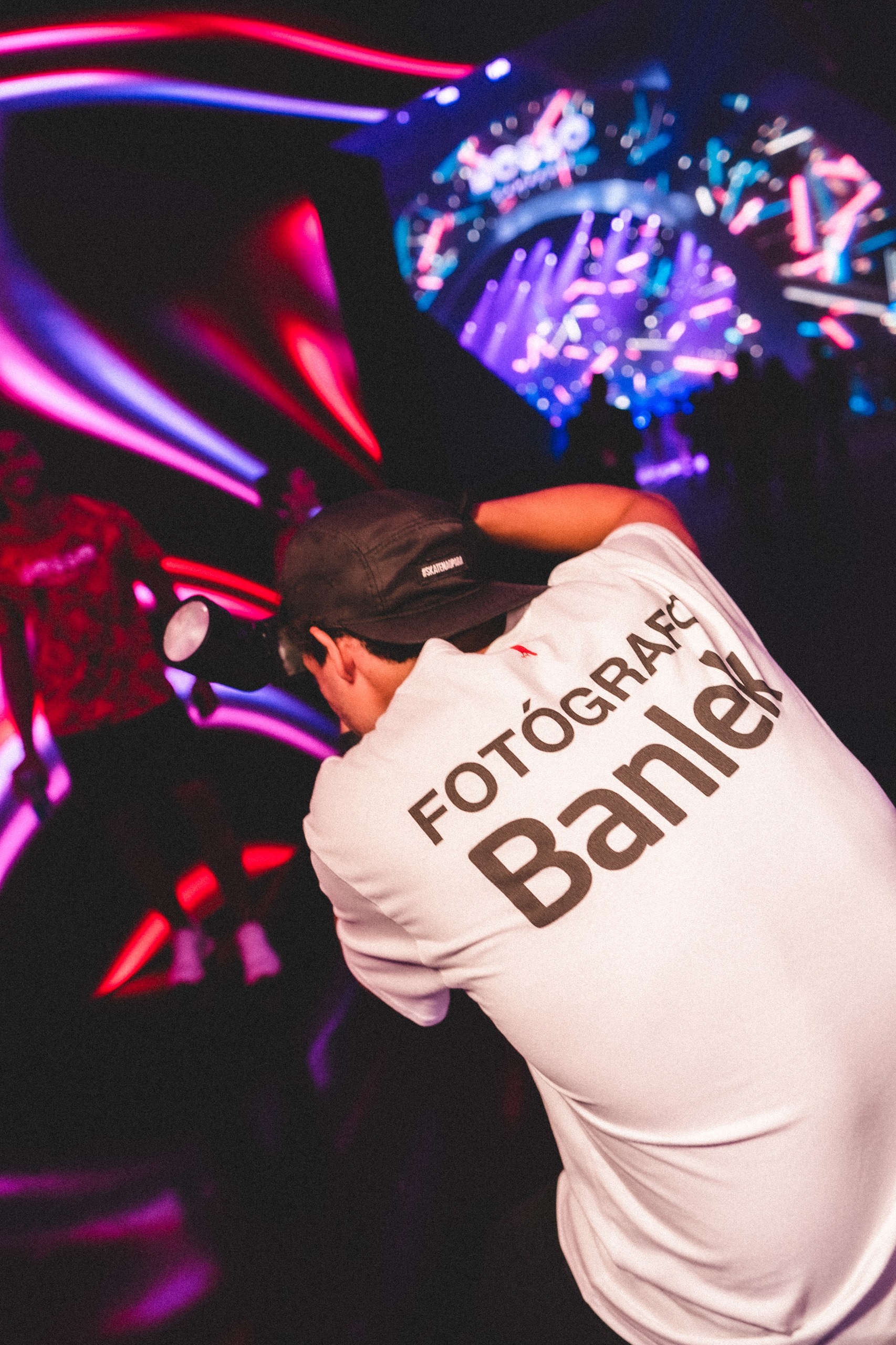 Fotógrafo da Banlek registra o Nosso Camarote no Carnaval do Rio de Janeiro, em cobertura oficial da plataforma
