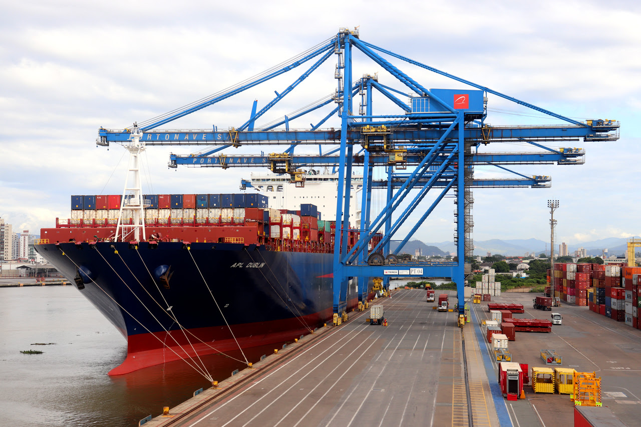 Tarifaço nos EUA derruba exportações de SC e já afeta indústrias