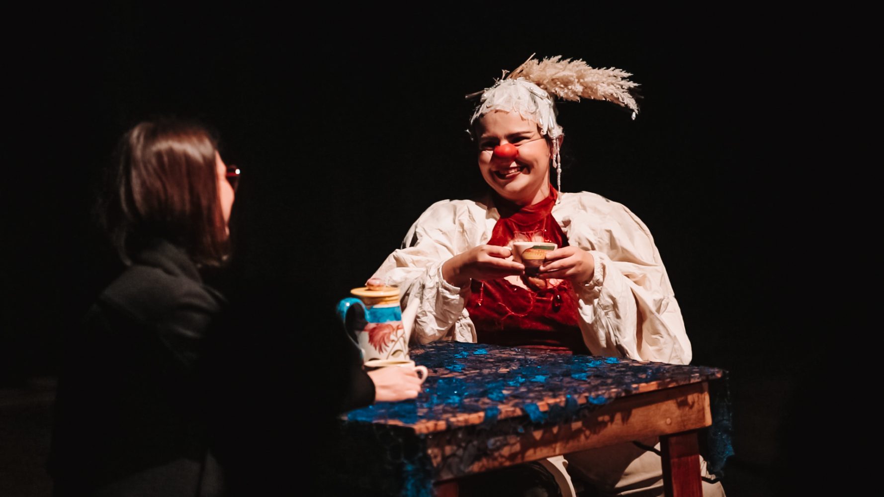 Exposição gratuita revela histórias invisibilizadas de costureiras de Jaraguá; veja detalhes!