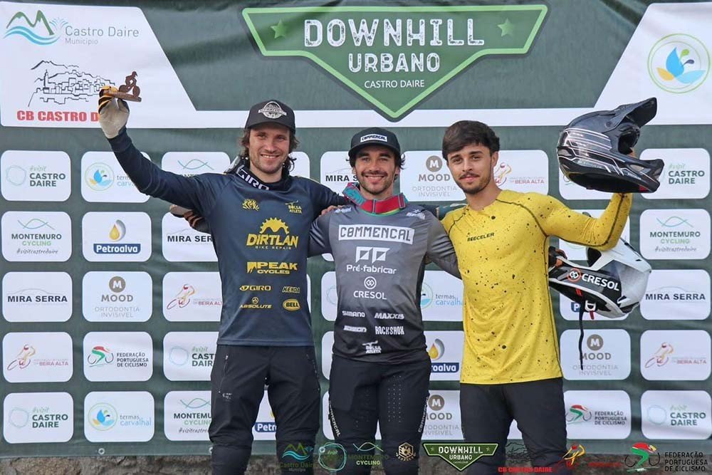 Jaraguaense conquista vice-campeonato em prova de downhill em Portugal