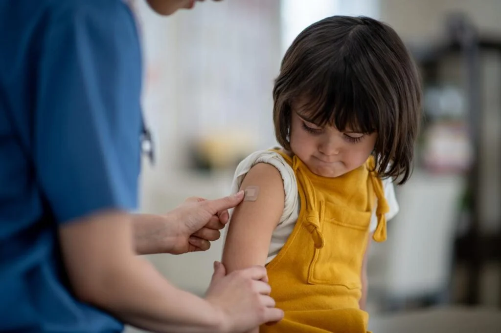 Jaraguá terá Dia D de vacinação para crianças e adolescentes neste sábado (18); saiba mais!