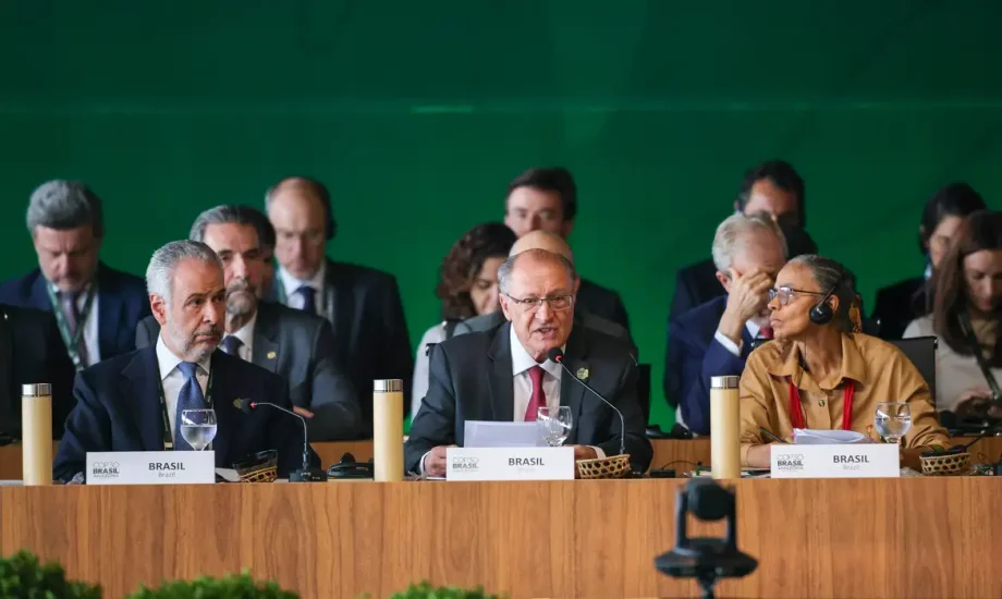 Pré-COP reúne 67 países em Brasília para debater o futuro do clima