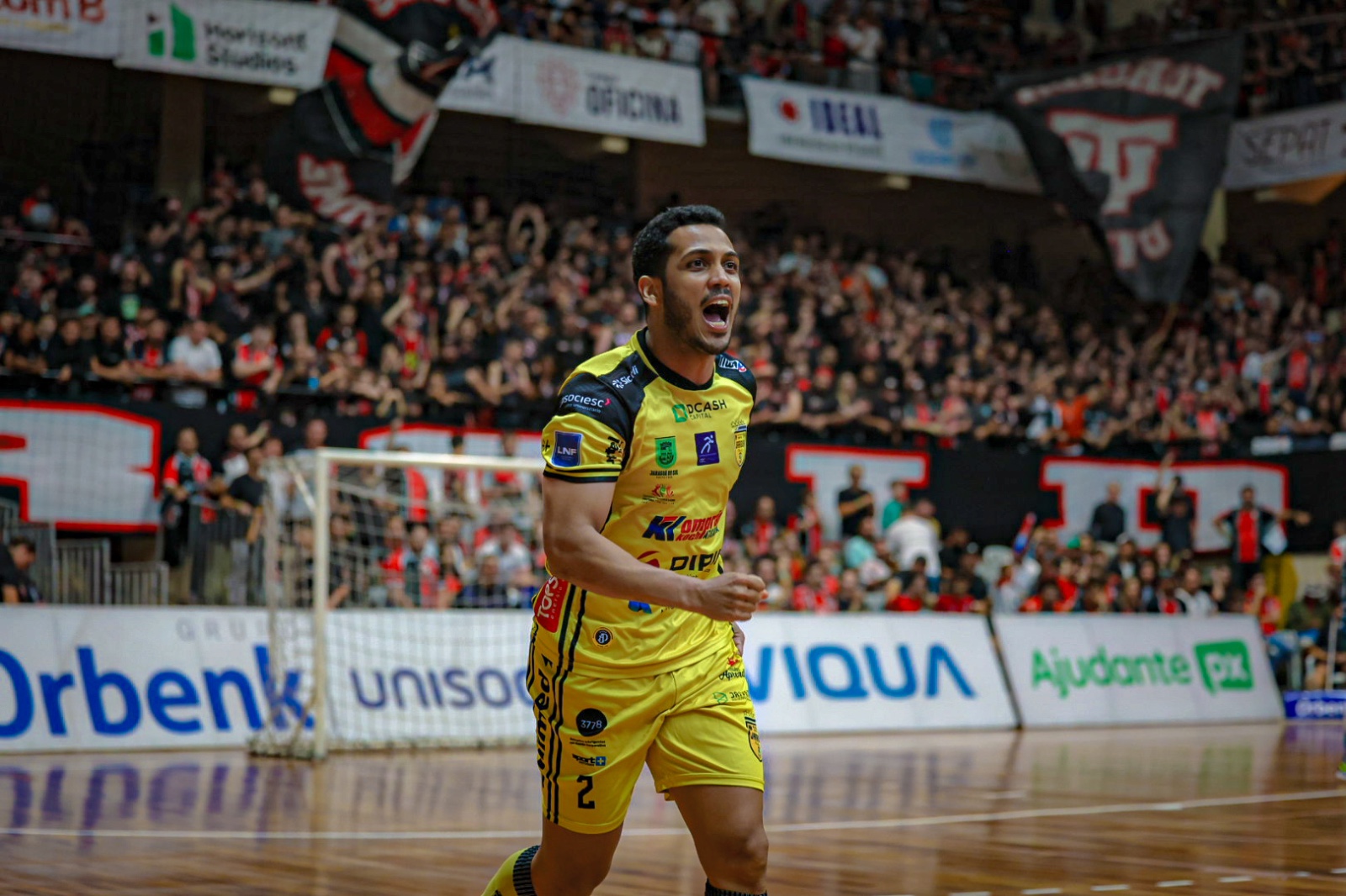 Jaraguá Futsal vence Joinville fora de casa e abre vantagem nas quartas da LNF; veja os gols!