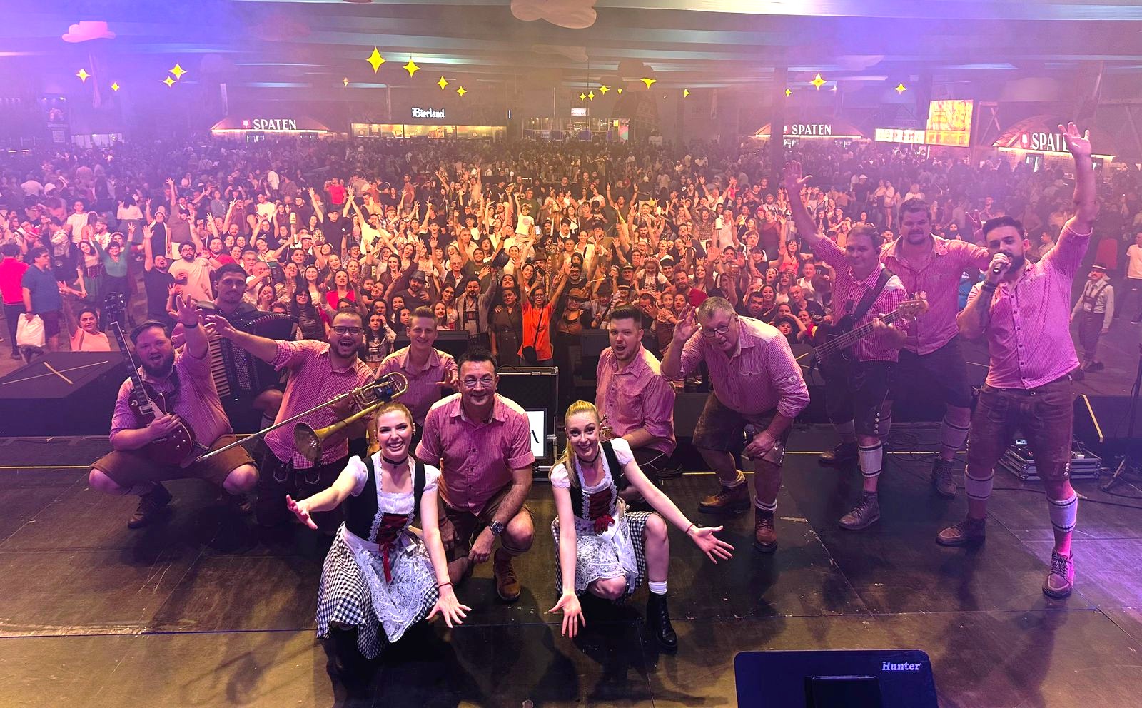 Banda Bavária leva alegria típica alemã à Schützenfest 2025; veja datas dos próximos shows!