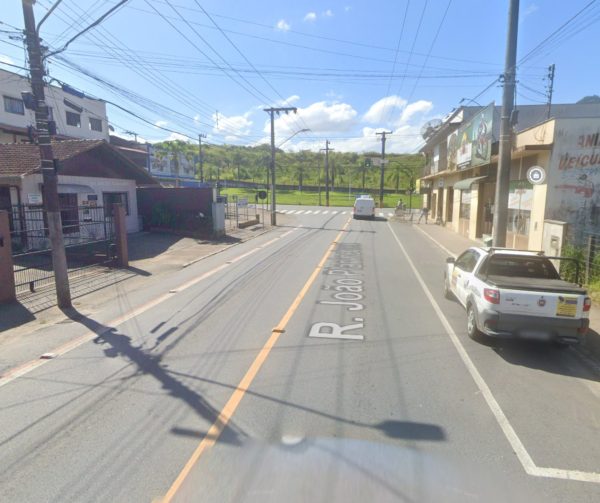 Samae faz manutenção e altera trânsito no bairro Nova Brasília