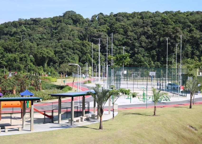 Vereador propõe arborização dos parques Via Verde e da Inovação em Jaraguá