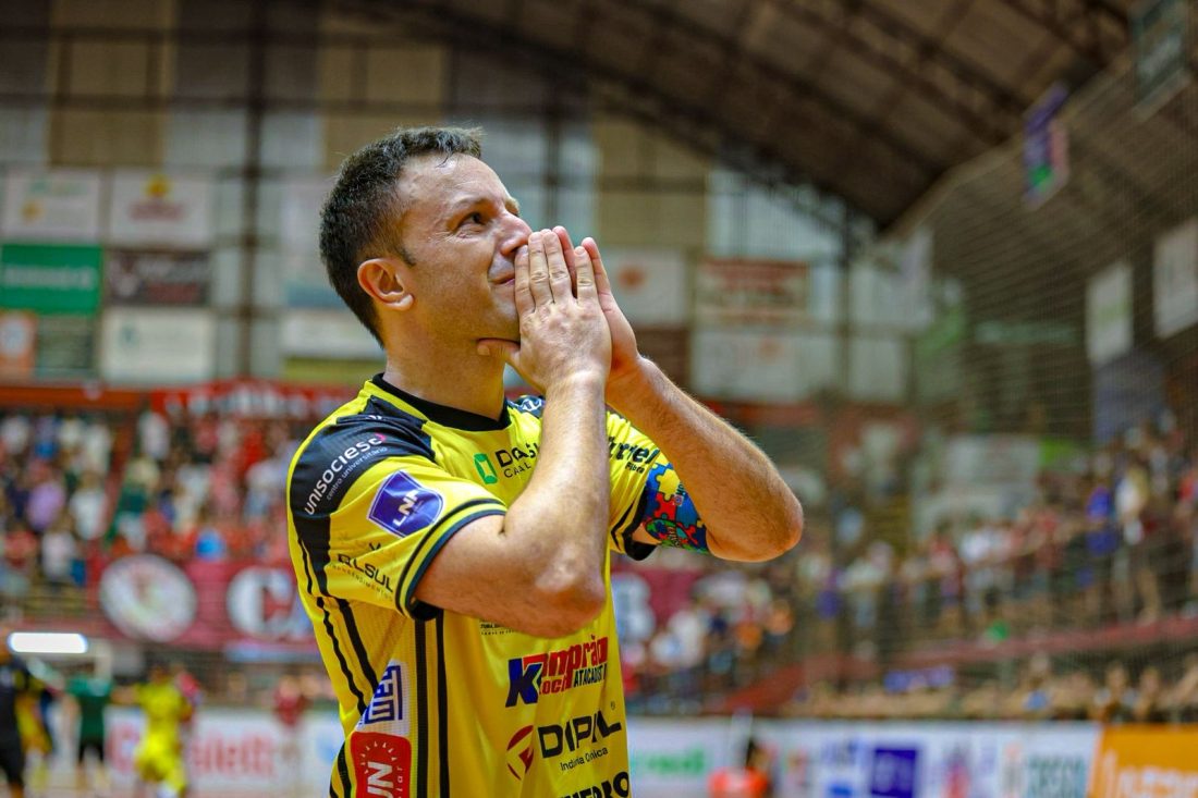 O Jaraguá Futsal está na final da LNF 2025! Veja como foi o jogo da classificação contra o Atlântico de Erechim