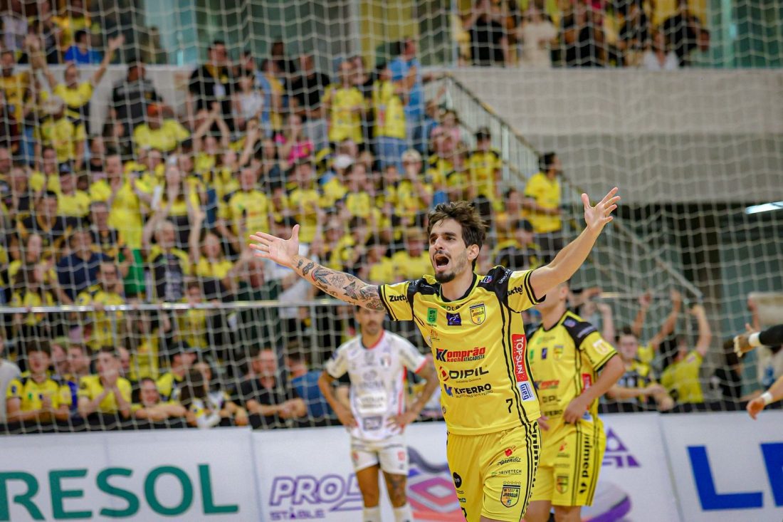 Jaraguá Futsal goleia o Joinville mais uma vez e garante vaga na semifinal da LNF; veja os gols!