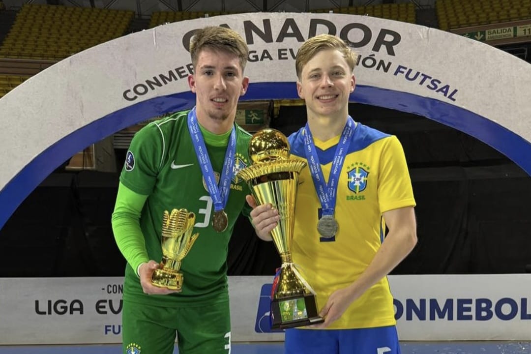 Jogadores do Jaraguá Futsal conquistam título com a seleção brasileira na Venezuela