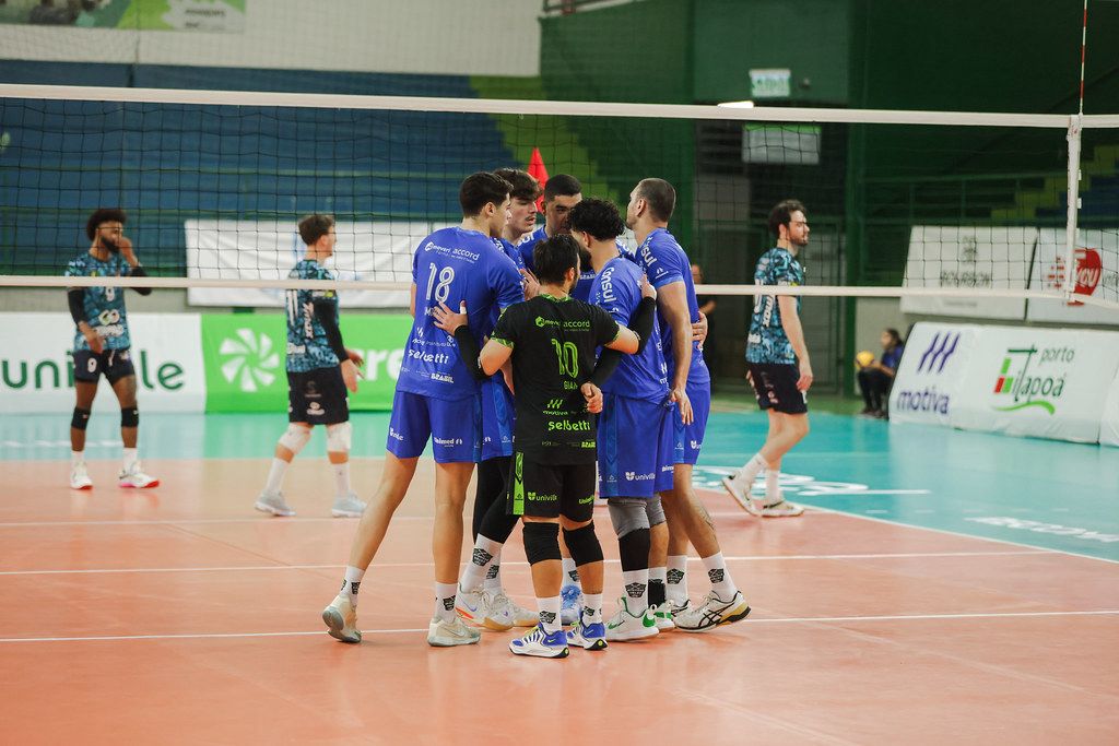 Assista ao vivo: Joinville e Blumenau decidem o título do Catarinense de Vôlei nesta quinta (13)