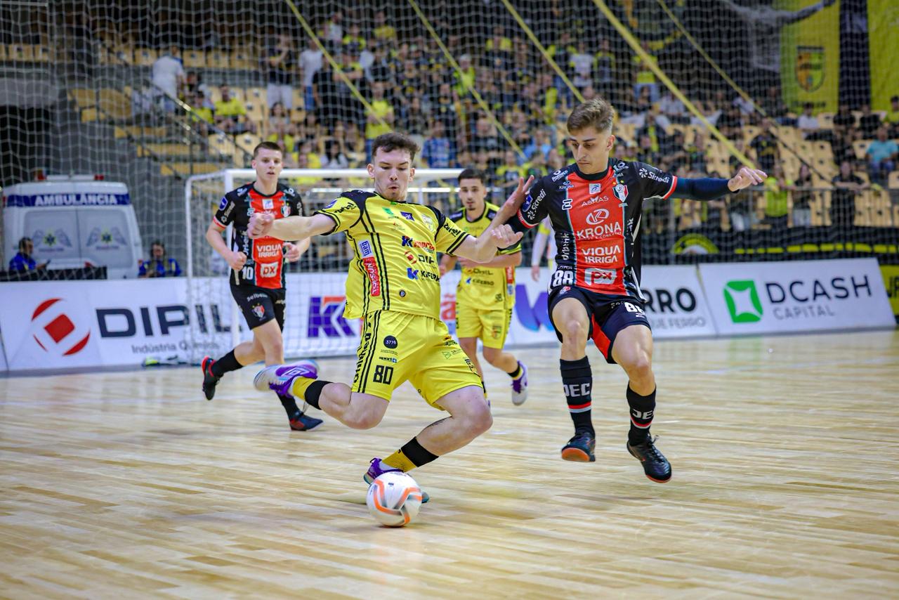 Assista ao vivo: Clássico Jaraguá Futsal x Joinville vale taça nacional sub-20