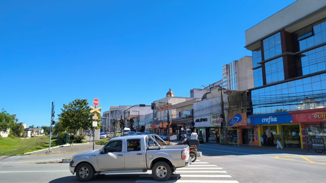 Semana com calorão e mudanças no tempo. Confira a previsão para os próximos dias em Jaraguá