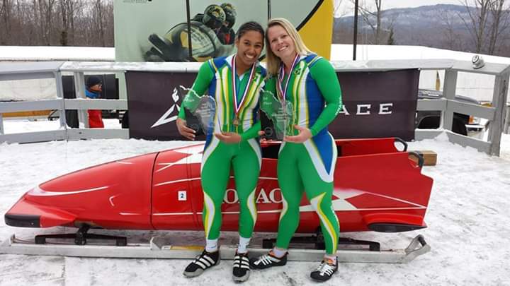 A história inacreditável da jaraguaense que trocou o atletismo pelo gelo e foi às Olimpíadas de Inverno