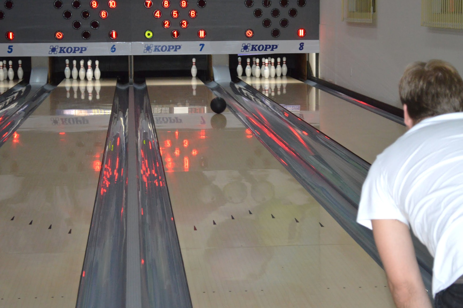 Boliche Jaraguá: 5 motivos para reunir os amigos e se divertir no espaço ainda este ano!