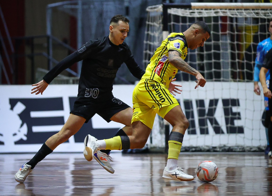Assista ao vivo: Jaraguá Futsal encara o Corinthians no primeiro jogo da final da LNF 2025