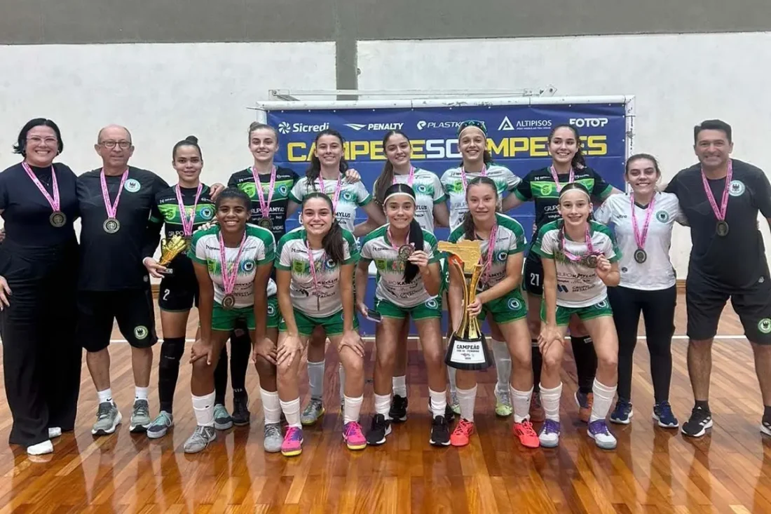 Futsal feminino de Jaraguá do Sul conquista bicampeonato estadual Sub-16