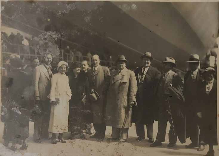 Família catarinense viajou até a Alemanha a bordo de um Zeppelin em 1935