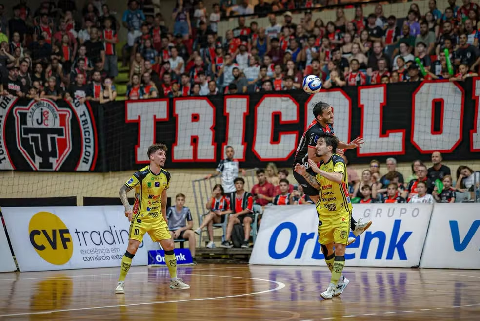Assista ao vivo: Jaraguá Futsal enfrenta o Joinville na final do estadual nesta segunda (22)