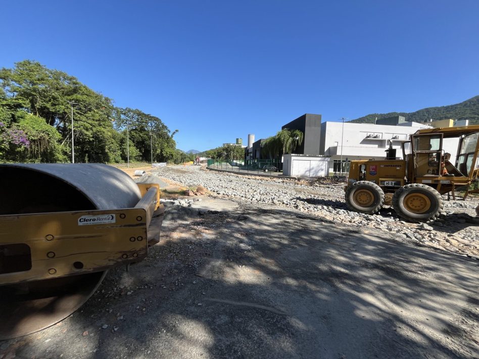 Trecho final da Rua 13 de Maio entra na fase de conclusão em Jaraguá do Sul