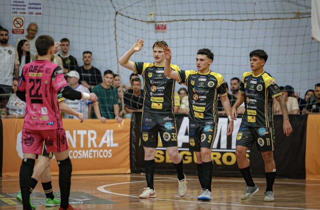 Veja quando o Cachorrões/Jaraguá Futsal volta a jogar no Torneio de Verão de Indaial 2026