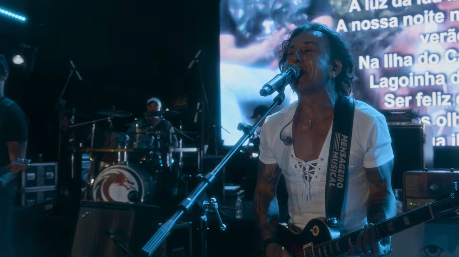 Produtor de Renato Russo assina clipe de nova música do Dazaranha que viralizou nas redes