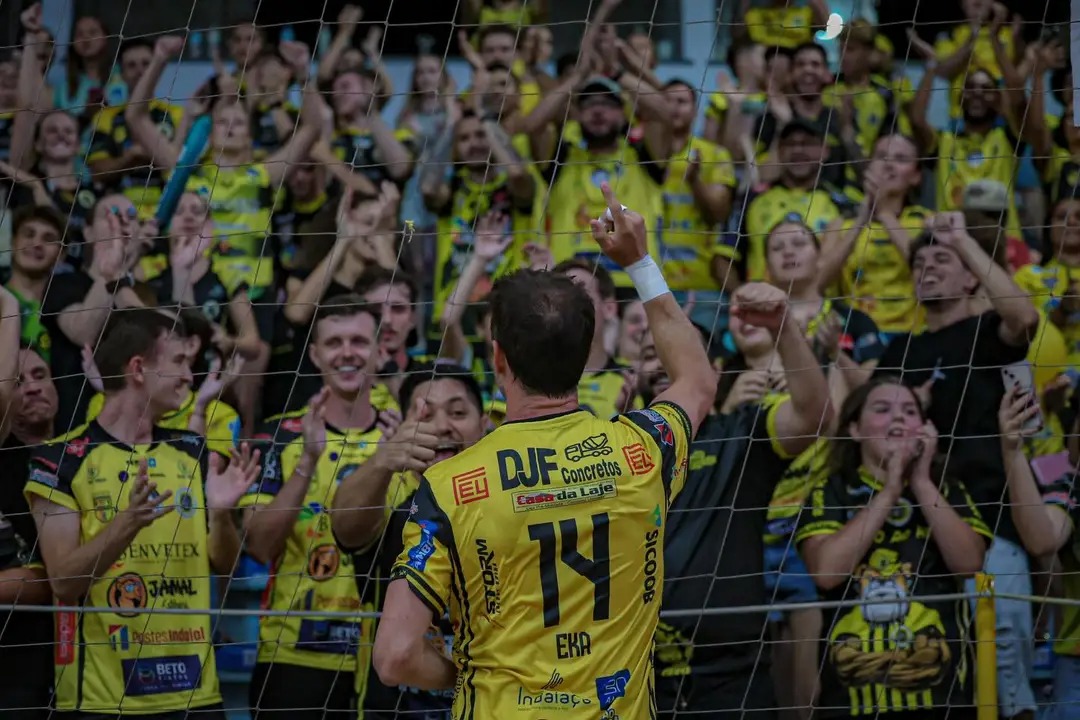 Assista ao vivo: Cachorrões/Jaraguá Futsal decide o título do Torneio de Verão de Indaial neste sábado (31)