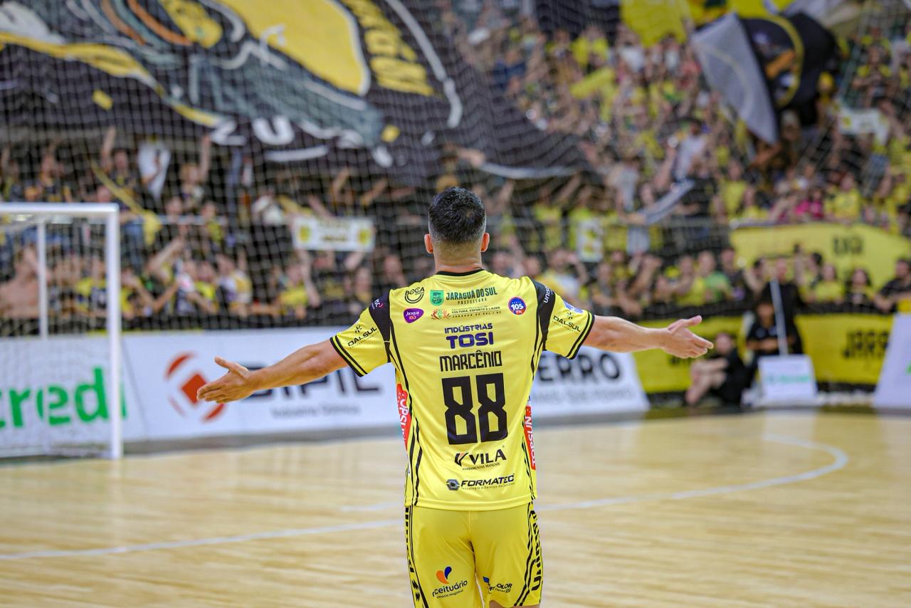 Jaraguá Futsal começa 2026 com renovações de craques e mudanças no elenco; confira!