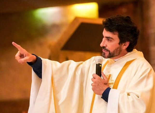 Você sabia que o Padre Fábio de Melo já morou em Jaraguá do Sul? Conheça esta história