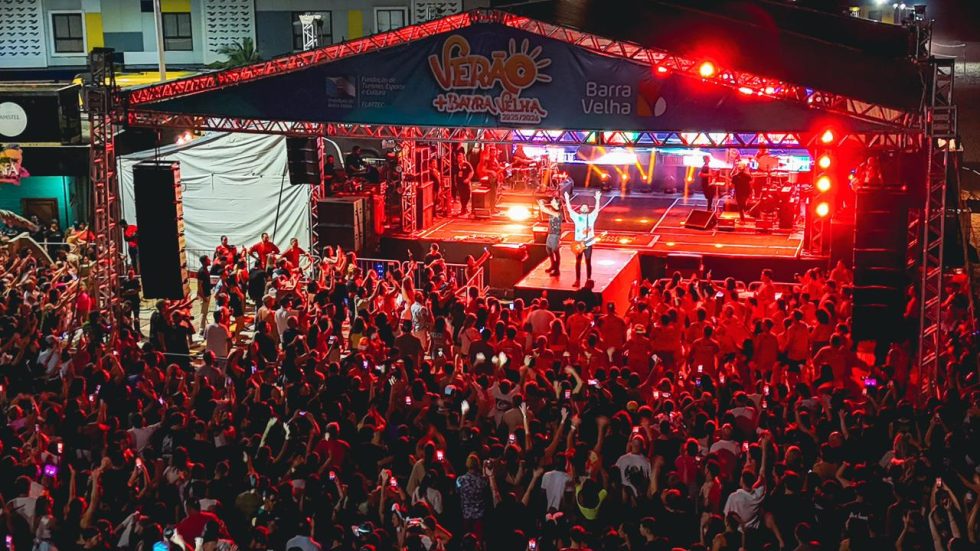 Barra Velha: Carnaval Barra Folia 2026 reúne mais de 200 mil pessoas