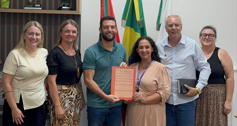 Corupá firma parceria com AMA para atendimento a pessoas com autismo