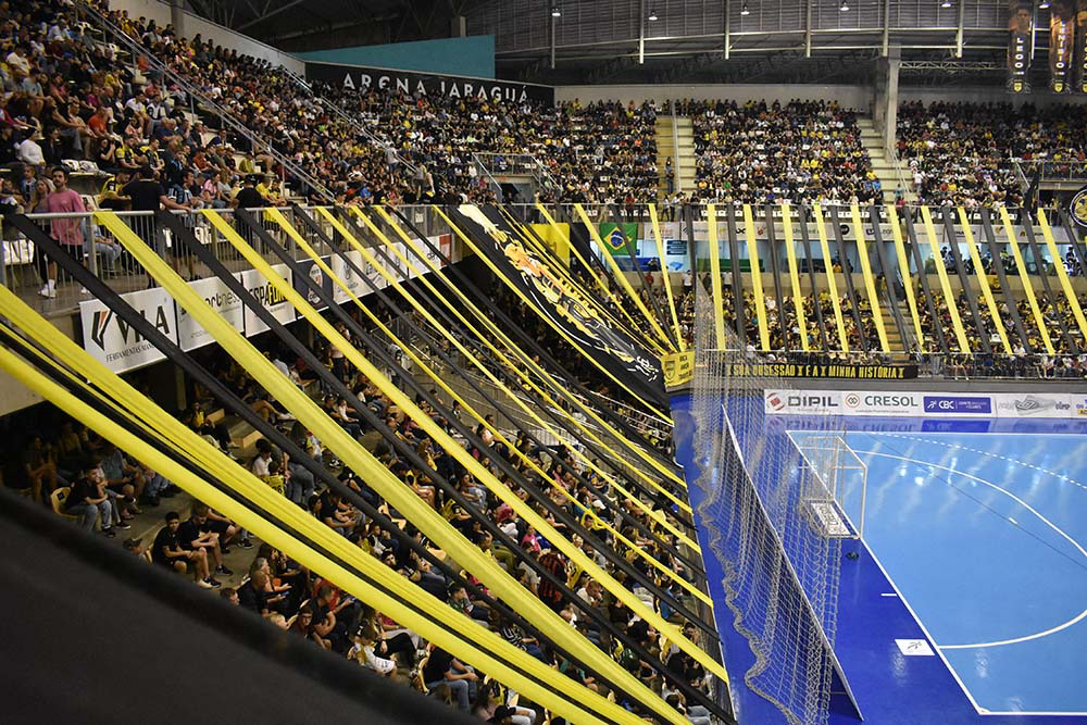 Quanto custa ser sócio do Jaraguá Futsal e garantir acesso a todos os jogos do ano?