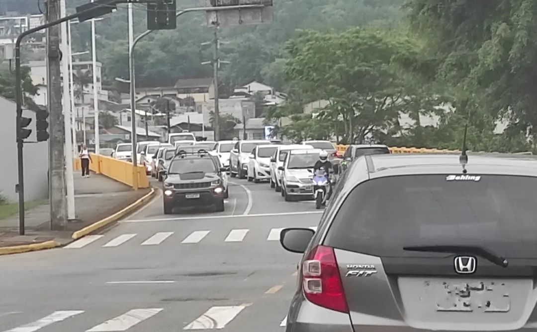 Novo binário: trânsito de Jaraguá do Sul terá mudanças em cruzamentos estratégicos