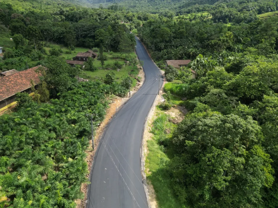 Ligação entre cidades ganha força nas obras da Estrada Vendelin Schmidt