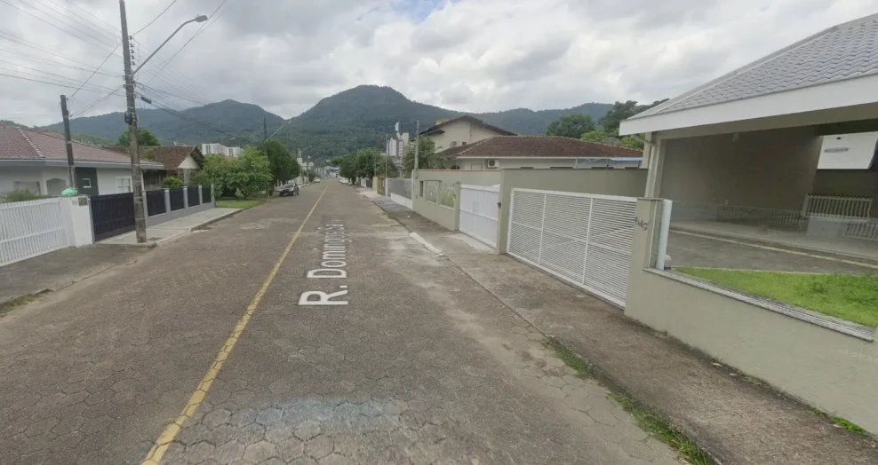 Samae inicia obra na rede de água na Rua Domingos Sanson