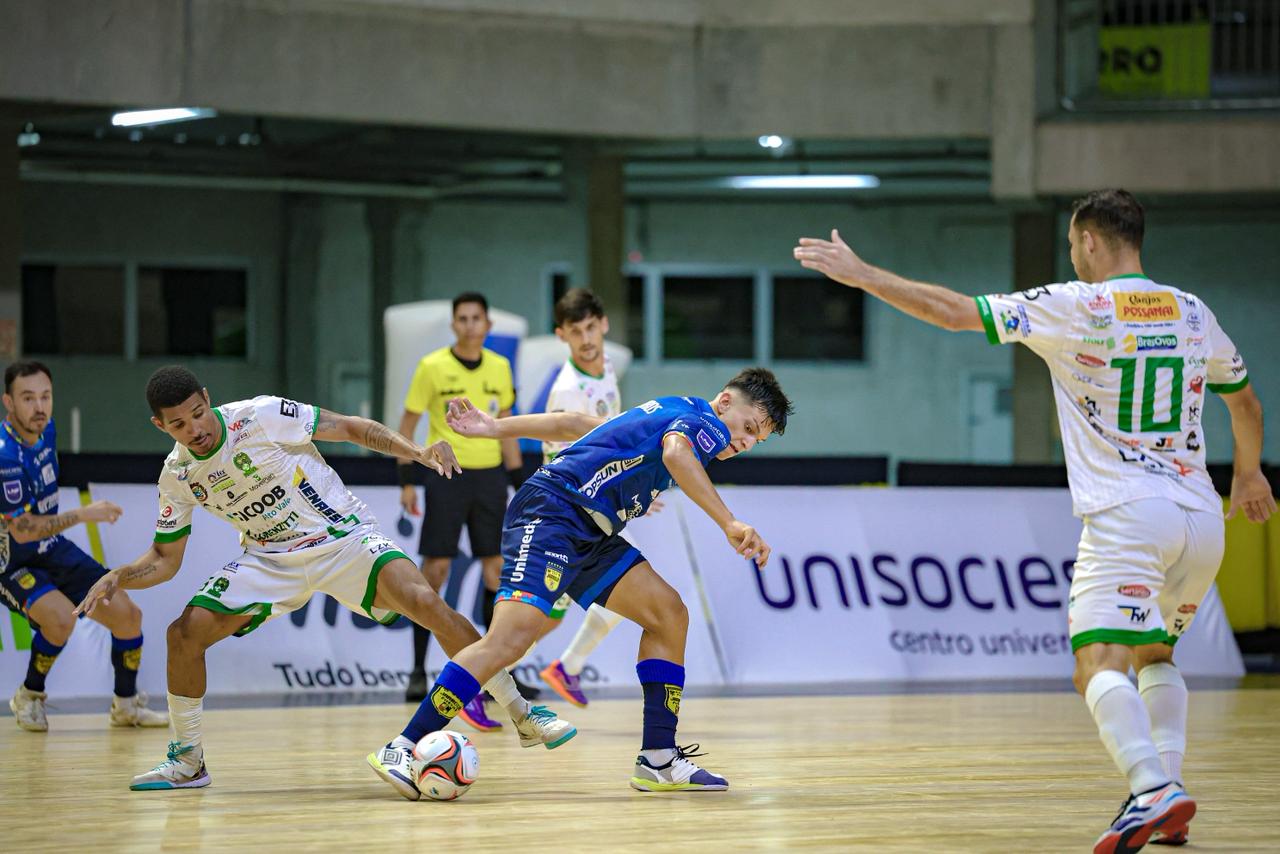Jaraguá Futsal estreia no Catarinense com derrota para o Pouso Redondo; veja como foi a partida