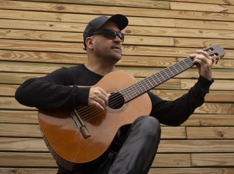 Músico de Jaraguá do Sul lança álbum com show especial em cafeteria nesta sexta (10); veja como prestigiar