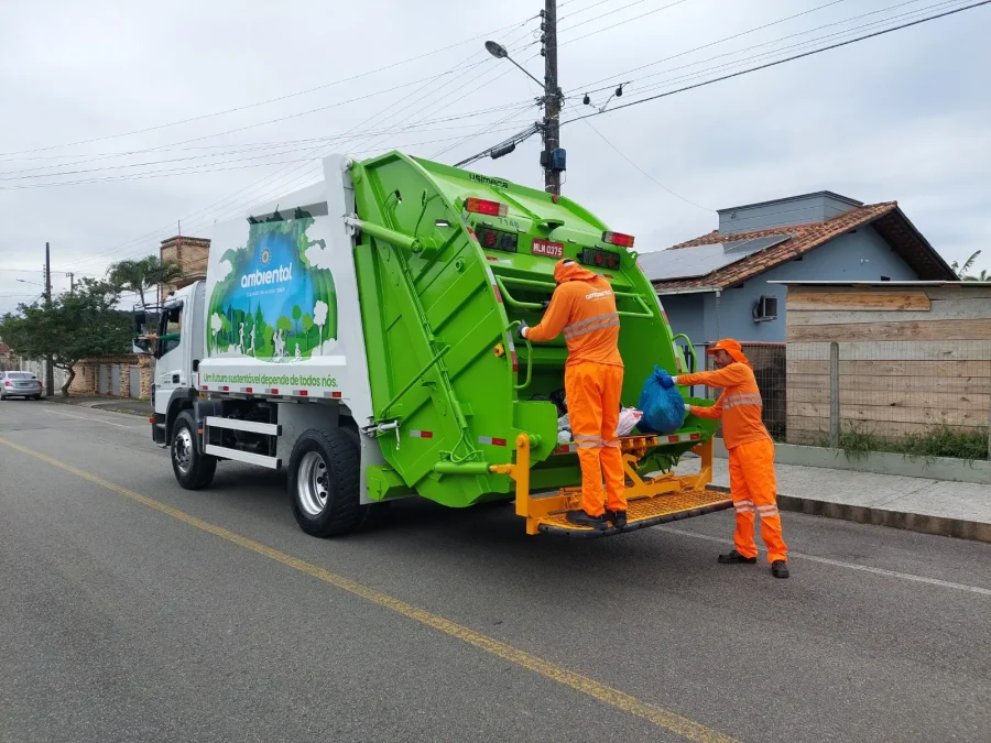 Schroeder muda coleta de lixo e recicláveis a partir de 22 de abril; confira