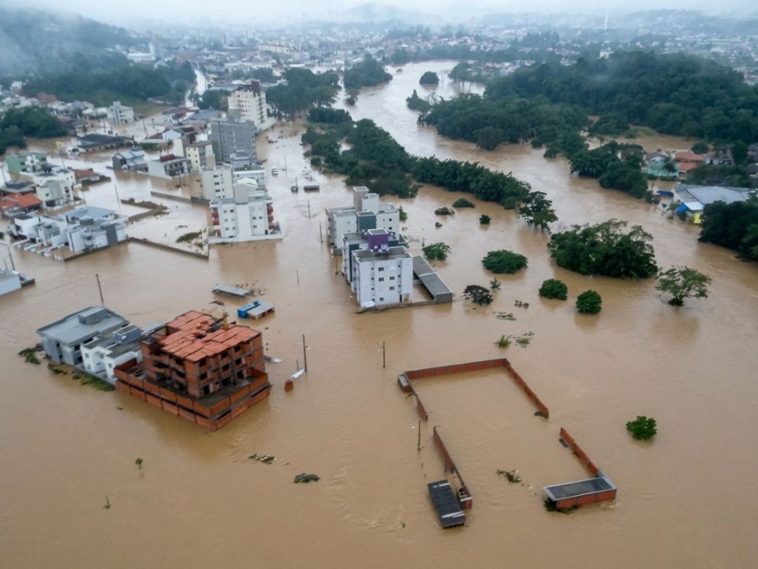 Enchentes e estiagens: quando o Rio Itapocu vira motivo de preocupação