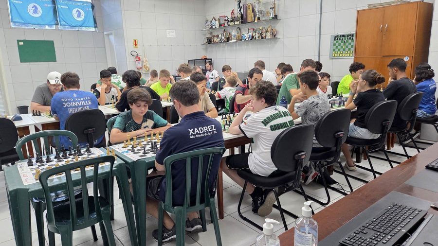 Jaraguá do Sul domina etapa da Copa Jaraguá de Xadrez com maioria das conquistas