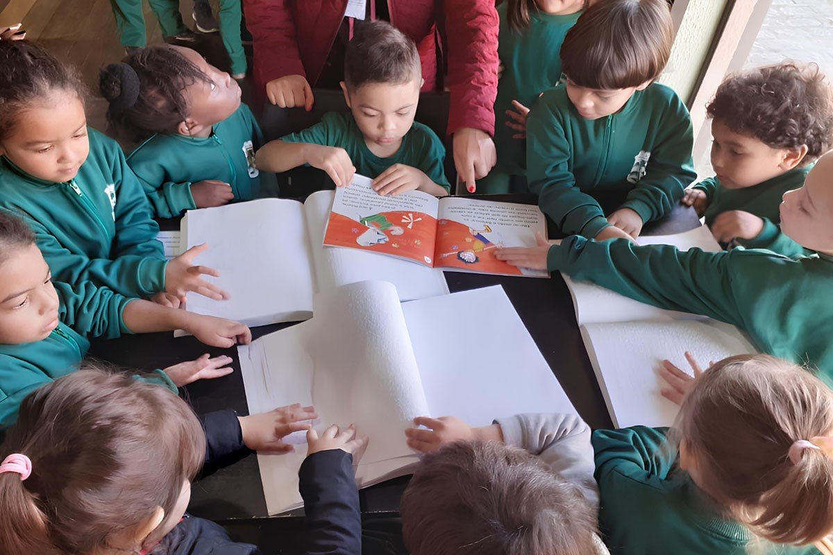 Diversão na biblioteca de Jaraguá! Vai rolar programação gratuita para crianças a partir deste sábado (18)