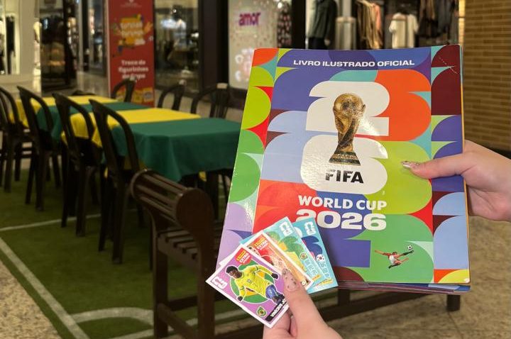 Em clima de Copa do Mundo: Shopping de Jaraguá ganha espaço para troca de figurinhas; participe!