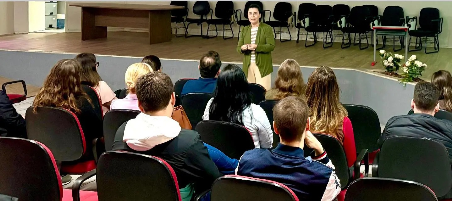 Centro de Especialidades Odontológicas de Jaraguá do Sul vira referência e recebe visita técnica de município da região