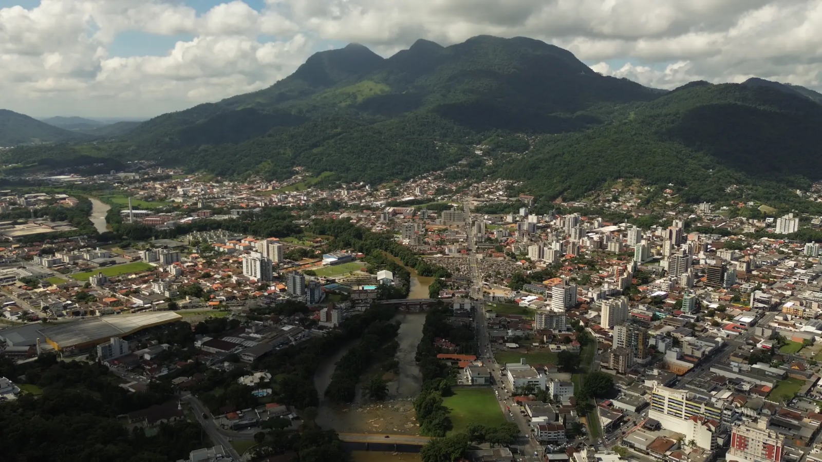 Jaraguá do Sul aos 150 anos: como a cidade saiu da agricultura e virou uma das maiores economias de Santa Catarina