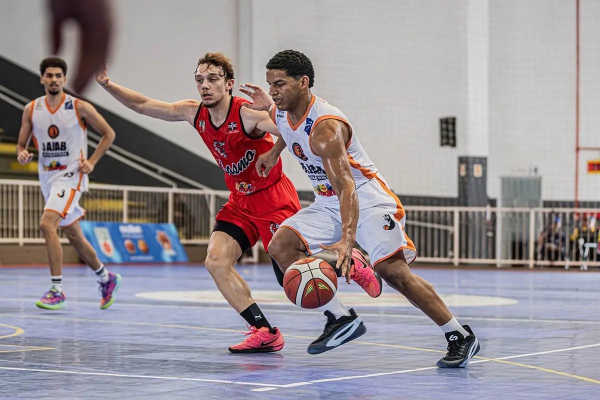 Jaraguá do Sul vence 14 jogos seguidos e garante vaga no quadrangular final do Estadual Sub-20 de basquete