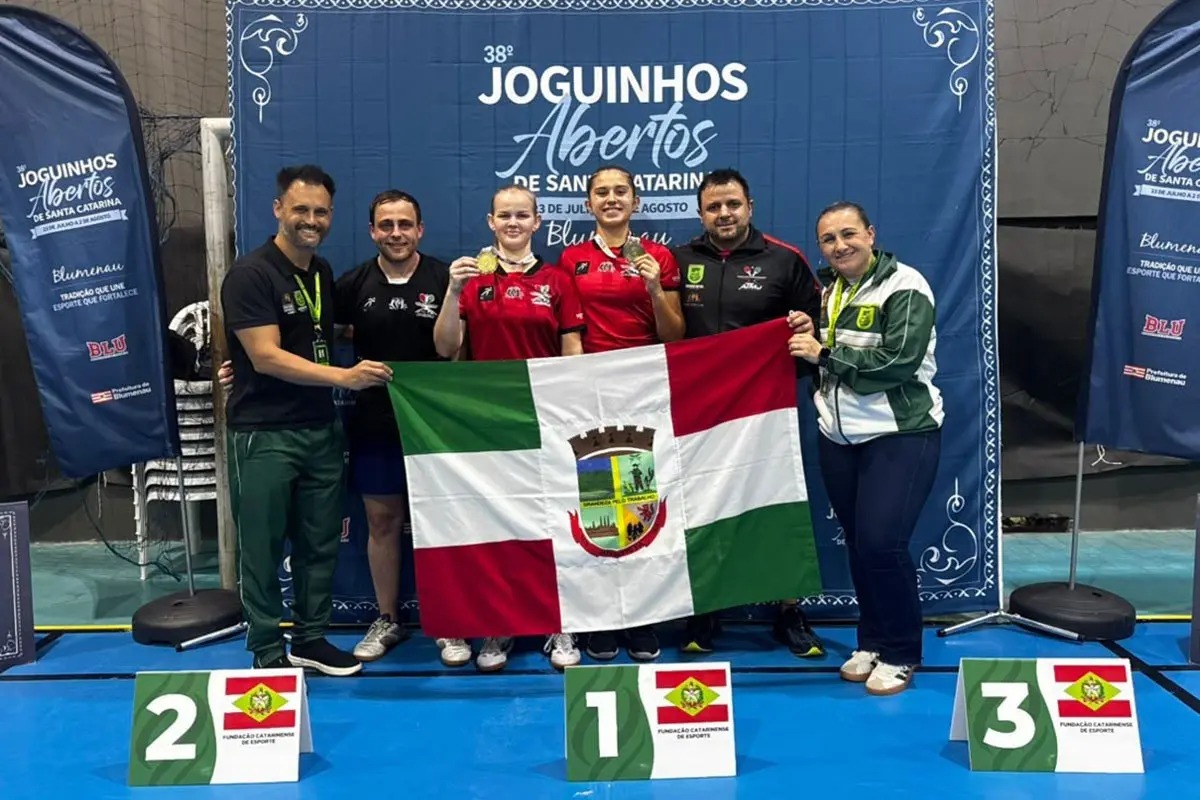 Jaraguá do Sul conquista ouro no tênis de mesa e avança com cinco equipes às semifinais dos Joguinhos