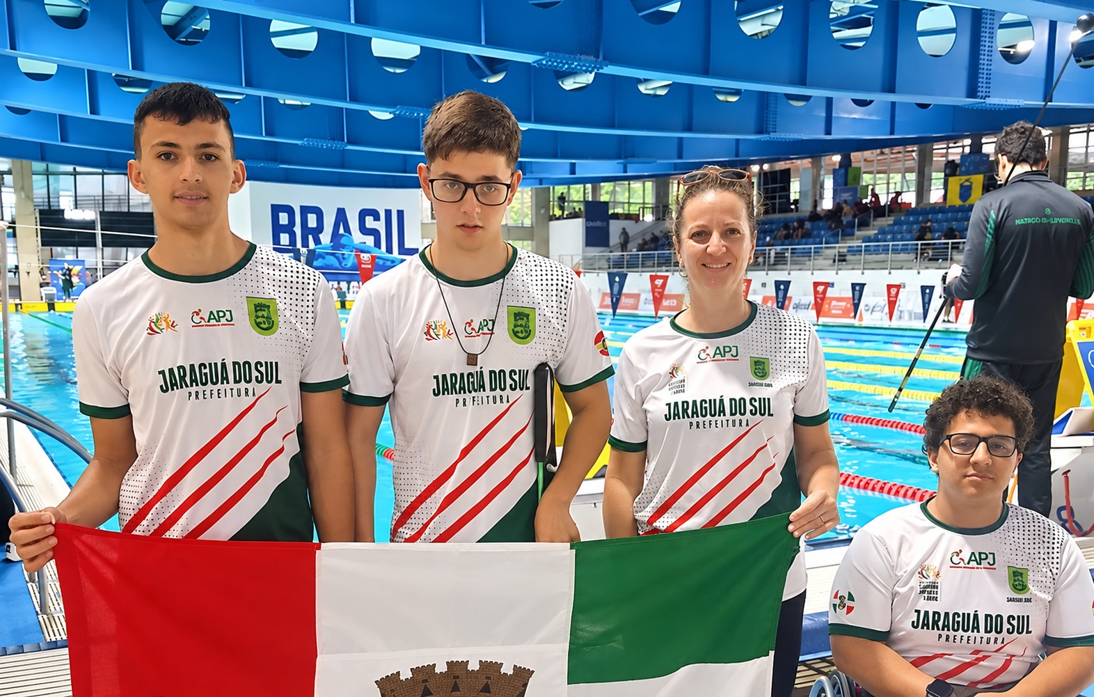 Eduardo Klegin conquista duas medalhas de prata no Brasileiro Paralímpico de Natação